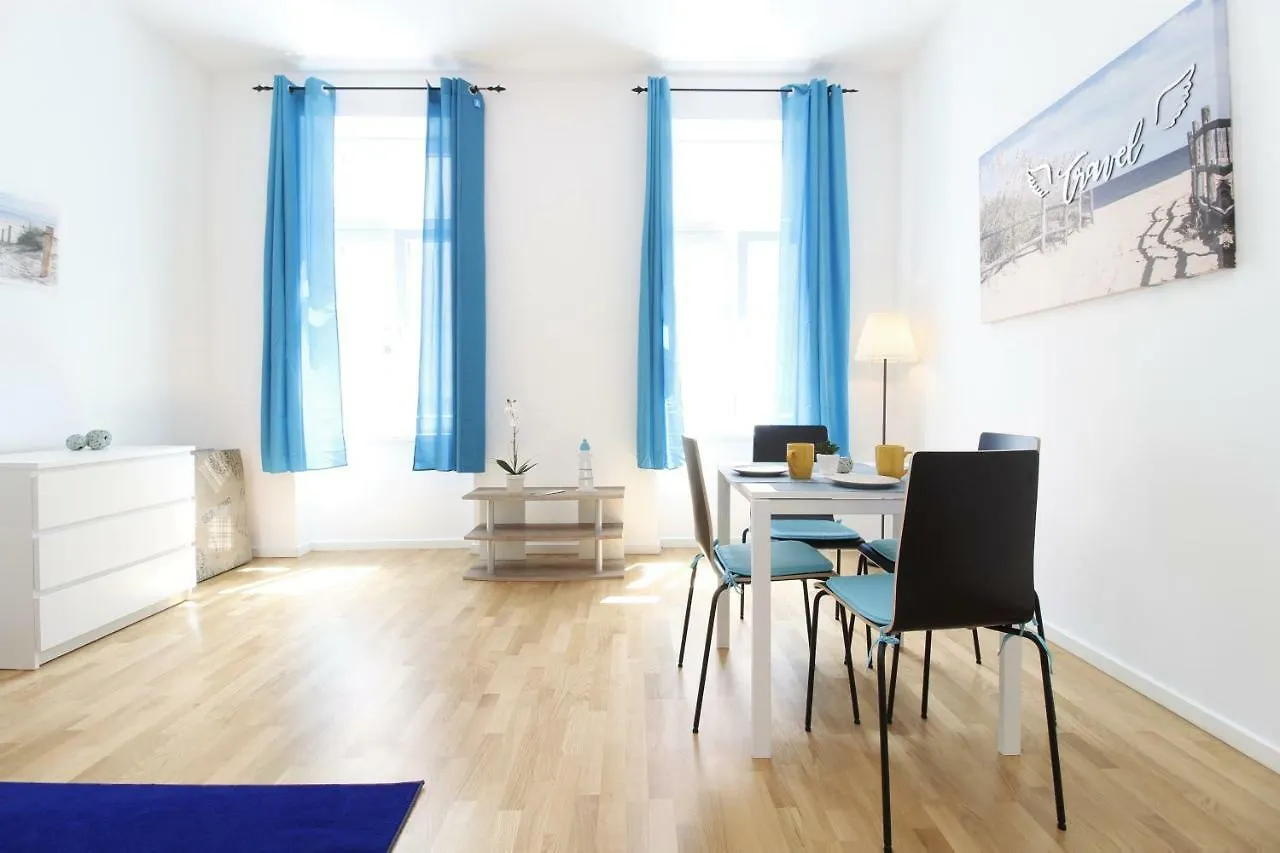 Marine: Newly Renovated 2Nd District Apartment Viena