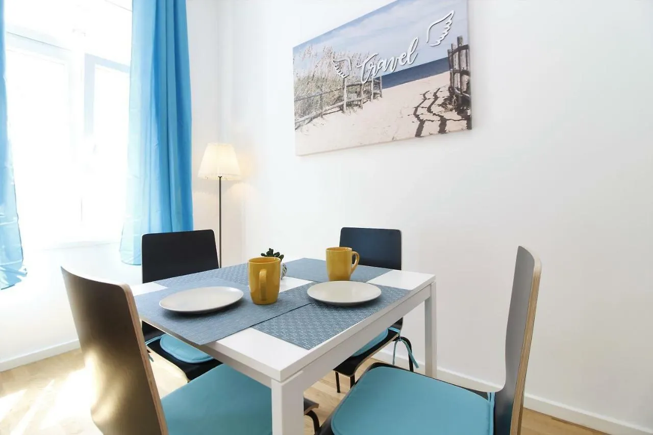 Marine: Newly Renovated 2Nd District Apartment Viena Austria